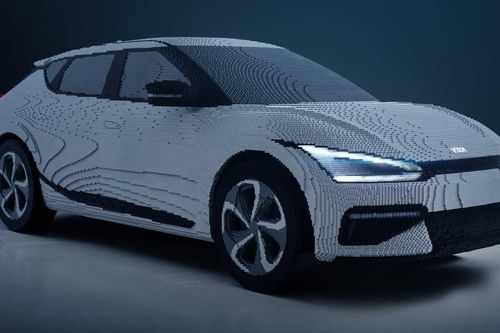 Xe điện Kia EV6 chế tạo từ 350.000 mảnh ghép lego