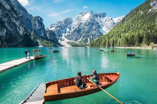 'Thiên đường trên mặt đất' ở Italy mong khách du lịch đừng kéo đến nữa