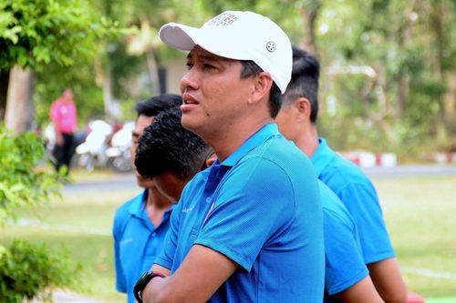 Anh Đức thắng trận đầu tiên trong nghiệp HLV