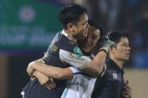 Nam Định mất một loạt hảo thủ ở vòng 7 V.League