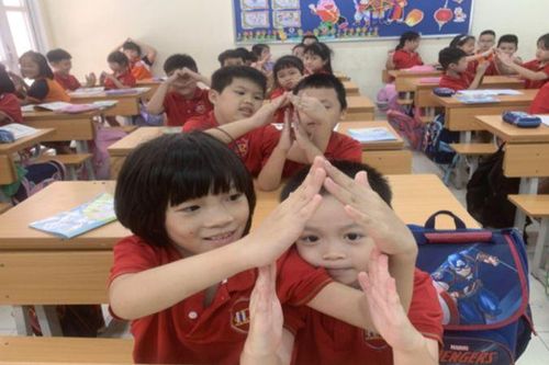 Đánh thức cảm xúc học trò