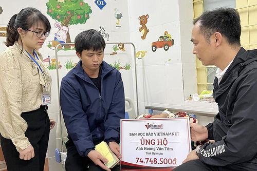 Trao gần 75 triệu đồng tới gia đình có 3 mẹ con gặp nạn ở Nghệ An