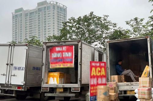 Công an xác minh 'dân anh chị' bảo kê bãi xe không phép ở Hà Nội