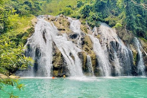 Đồng bào Bru - Vân Kiều làm du lịch cộng đồng