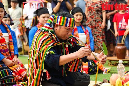 Tái hiện Lễ hội Chá Mùn của đồng bào dân tộc Thái