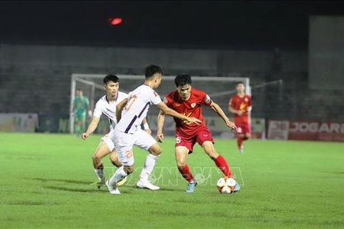 Hồng Lĩnh Hà Tĩnh đánh bại Bình Dương 3-0 trên sân nhà