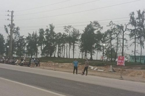 Nghệ An: Xử lý đối tượng 'chặt chém' khách gửi xe tại phố biển Cửa Lò
