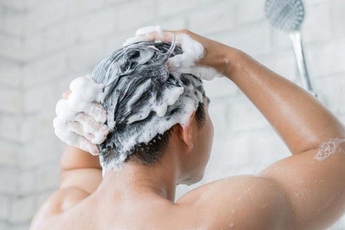 Căn bệnh có thể gây rụng tóc vĩnh viễn