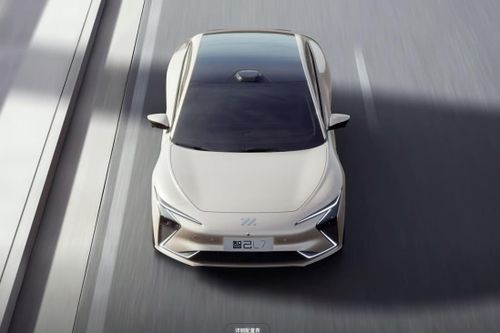 Công ty sản xuất ô tô do Alibaba hậu thuẫn tung mẫu xe mới cạnh tranh với Tesla