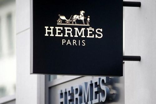 Hermès được hưởng lợi khi những khách hàng giàu có chịu chi