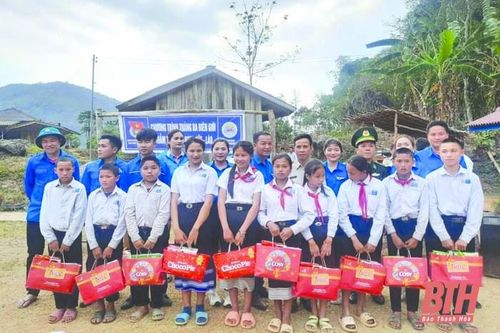 Đồn Biên phòng Bát Mọt học tập và làm theo lời Bác