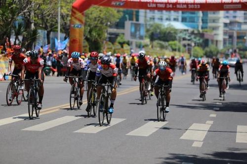 Cuộc đua xe đạp toàn quốc tranh Cúp Truyền hình TP. Hồ Chí Minh, lần thứ 35 - 2023 'Non sông liền một dải-Niềm tin chiến thắng':: Chặng 13 đến Nha Trang vào ngày 16-4