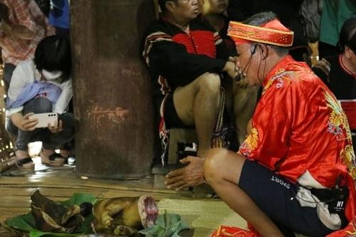 Độc đáo lễ cúng ché của đồng bào Êđê
