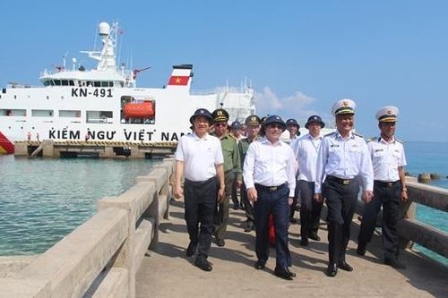 Hải trình ý nghĩa mang hơi ấm đất liền ra Trường Sa và nhà giàn DK1