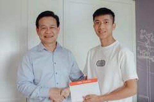 Phan Văn Đức tập phục hồi sau ca phẫu thuật chấn thương dây chằng