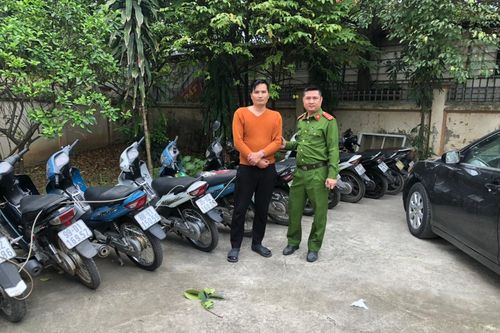 Gã nghiện 'nhảy' 15 chiếc xe máy bán lấy tiền mua ma túy
