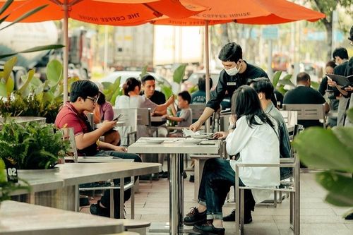 Trà sữa 'thất thế' trước cà phê