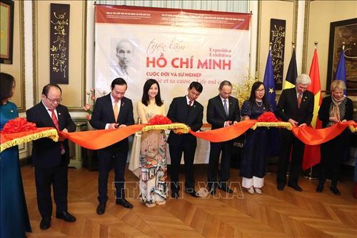 Triển lãm về cuộc đời và sự nghiệp của Chủ tịch Hồ Chí Minh tại Bỉ