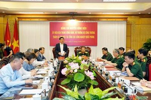 Phối hợp giữa công nghiệp dân sinh và công nghiệp quốc phòng