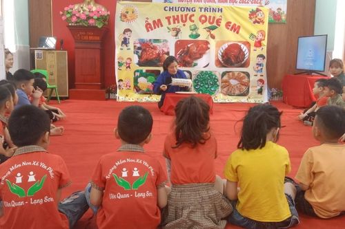 Tăng cường Tiếng Việt cho trẻ em dân tộc thiểu số