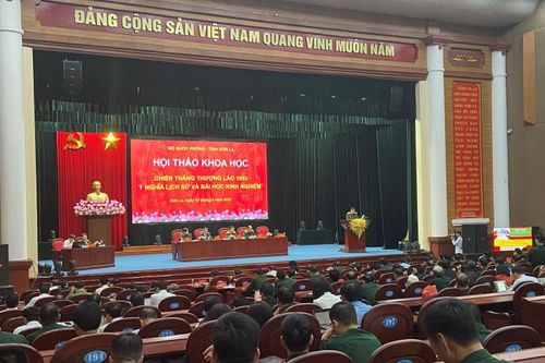 Sáng mãi tình đoàn kết chiến đấu Việt Nam - Lào
