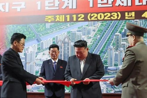 Triều Tiên khánh thành 10.000 ngôi nhà hiện đại ở thủ đô