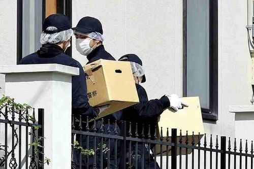 Cảnh sát Nhật khám nhà đối tượng ném bom khói vào Thủ tướng Kishida