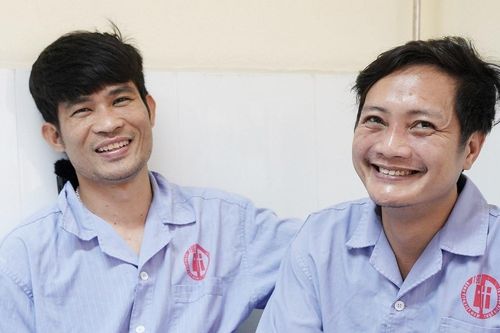 Cứu hộ thành công 2 thợ mỏ mắc kẹt 15 giờ dưới hầm than