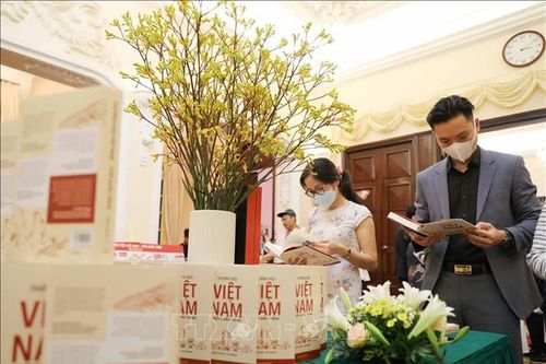 Xây dựng thương hiệu quốc gia để tăng niềm tự hào dân tộc
