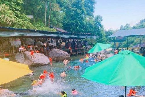 Dừng hoạt động khu du lịch có con suối đẹp bậc nhất ở Thừa Thiên-Huế