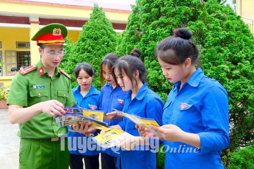 Ngăn chặn ma túy xâm nhập giới trẻ