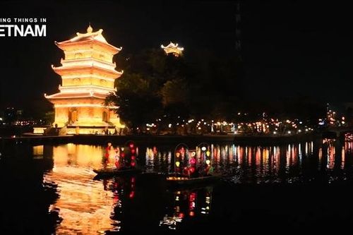 Lung linh phố cổ Hoa Lư, Ninh Bình về đêm