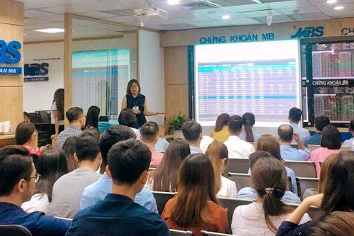 MBS báo lãi quý 1 giảm 40% do doanh thu môi giới sụt mạnh
