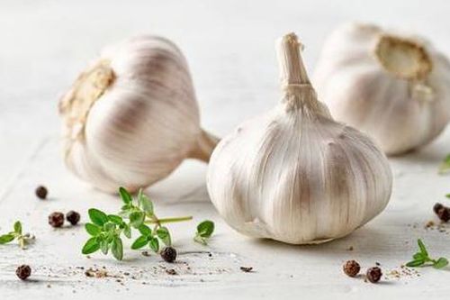 Một số thực phẩm và đồ uống làm dịu triệu chứng của cảm cúm