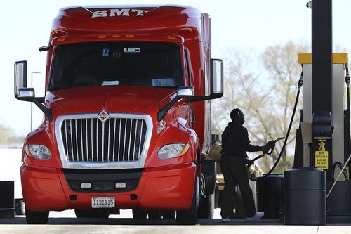 Mỹ thiệt hại nặng vì thiếu nhiên liệu diesel từ Nga chứ không phải châu Âu