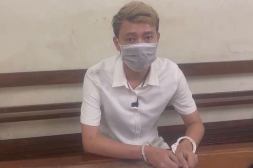 Bắt giữ đối tượng drift xe giữa đêm suýt tông trúng xe máy
