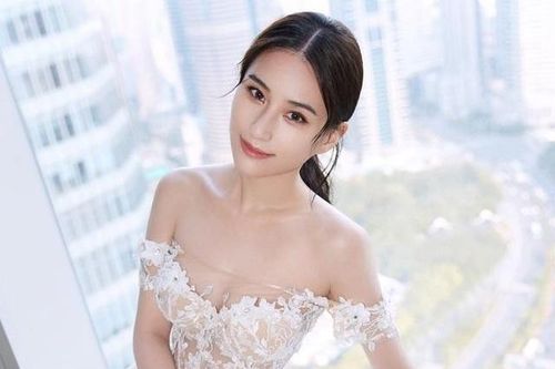 Gia tộc vua sòng bạc Macau không dự hôn lễ của Hà Siêu Liên ở Bali