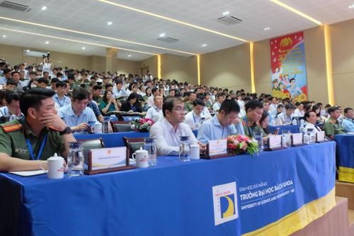 Tập huấn công tác thi tốt nghiệp THPT năm 2023