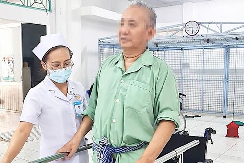 Tổn thương tủy sống: Điều trị kịp thời để tránh nguy cơ tàn phế
