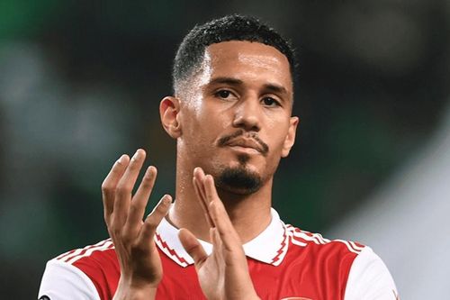 Arsenal nhận thêm tin xấu trước đại chiến Man City