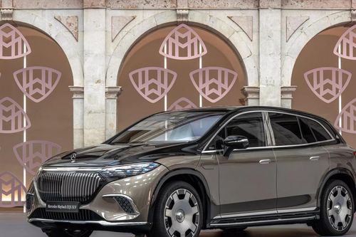 Mercedes-Maybach EQS 680 ra mắt: Xe điện dành cho ông chủ