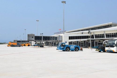 Cảng hàng không Cam Ranh khai thác dự án nâng cấp sân đỗ máy bay
