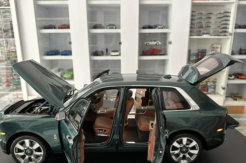 Cận cảnh mô hình Rolls-Royce Cullinan, trị giá bằng một chiếc Toyota Camry