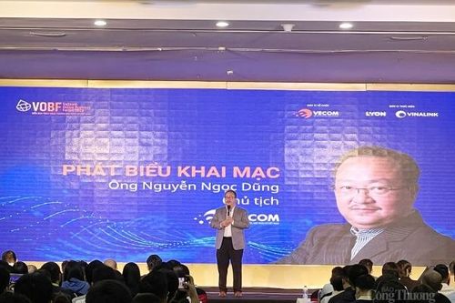 Diễn đàn toàn cảnh Thương mại điện tử Việt Nam 2023 - 'Smart E-commerce'