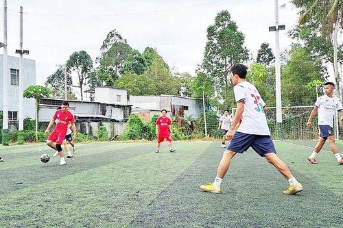 Rèn luyện thể thao trên quê hương Bác Tôn