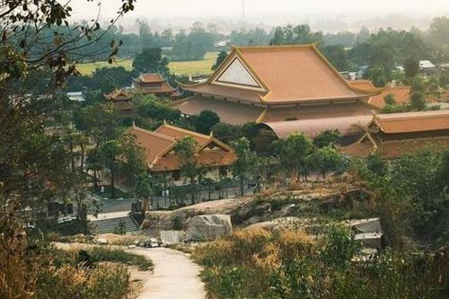 Thiền viện Trúc Lâm An Giang đẹp như 'Vịnh Hạ Long' giữa vùng Bảy Núi - nơi bạn rất nên đến dịp nghỉ lễ 30/4-1/5