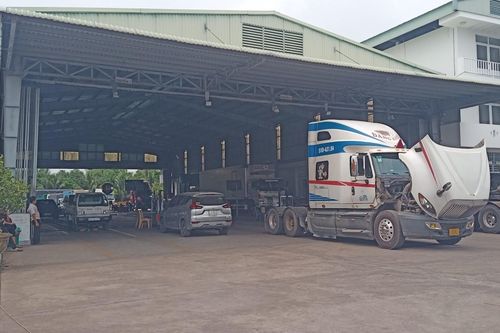 Vì sao trung tâm đăng kiểm ở Tiền Giang bị khám xét?