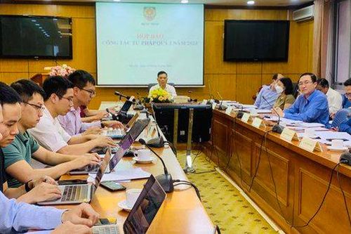 Thí điểm cấp bản điện tử giấy khai sinh, trích lục khai tử tại Hà Nội và Hà Nam