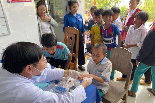 Quảng Nam tăng cường các biện pháp phòng, chống bệnh ghẻ ở vùng cao