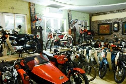 Chàng trai 9X với bộ sưu tập xe cổ độc, lạ